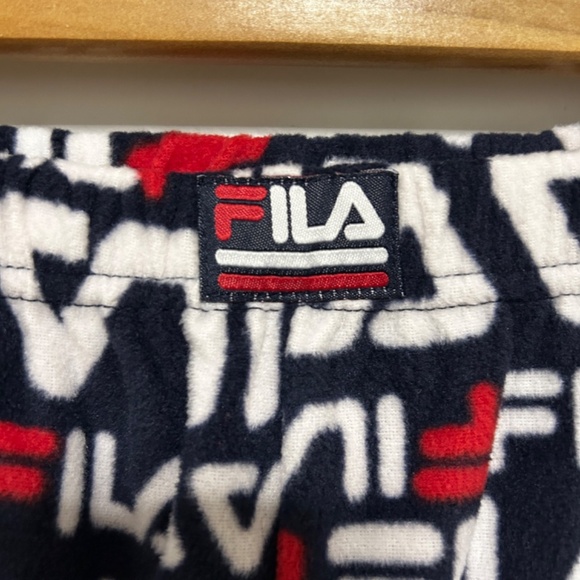 NWT Fila Boys 2 Pair Pyjama Bottoms Fleece Flame Resistant Size 8 Elastic Waist - Picture 6 of 14